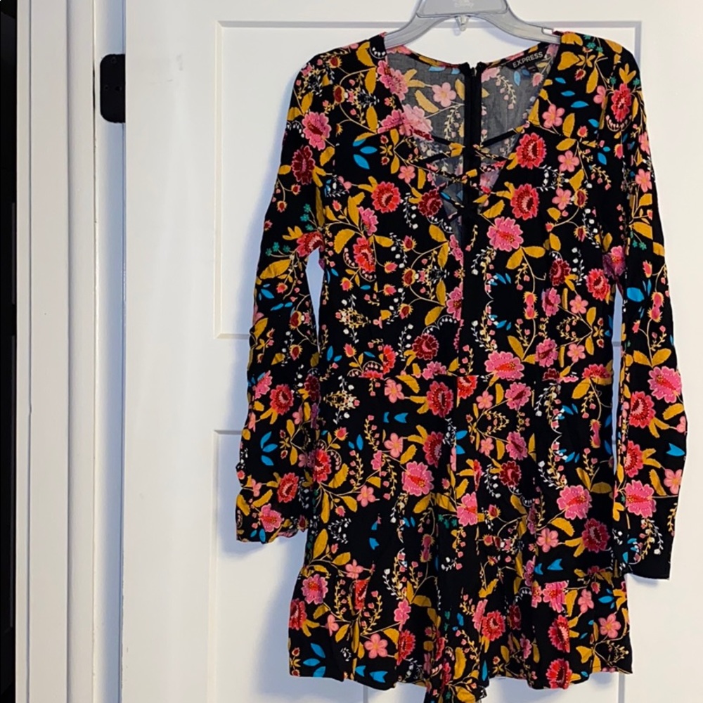 Express long sleeve romper